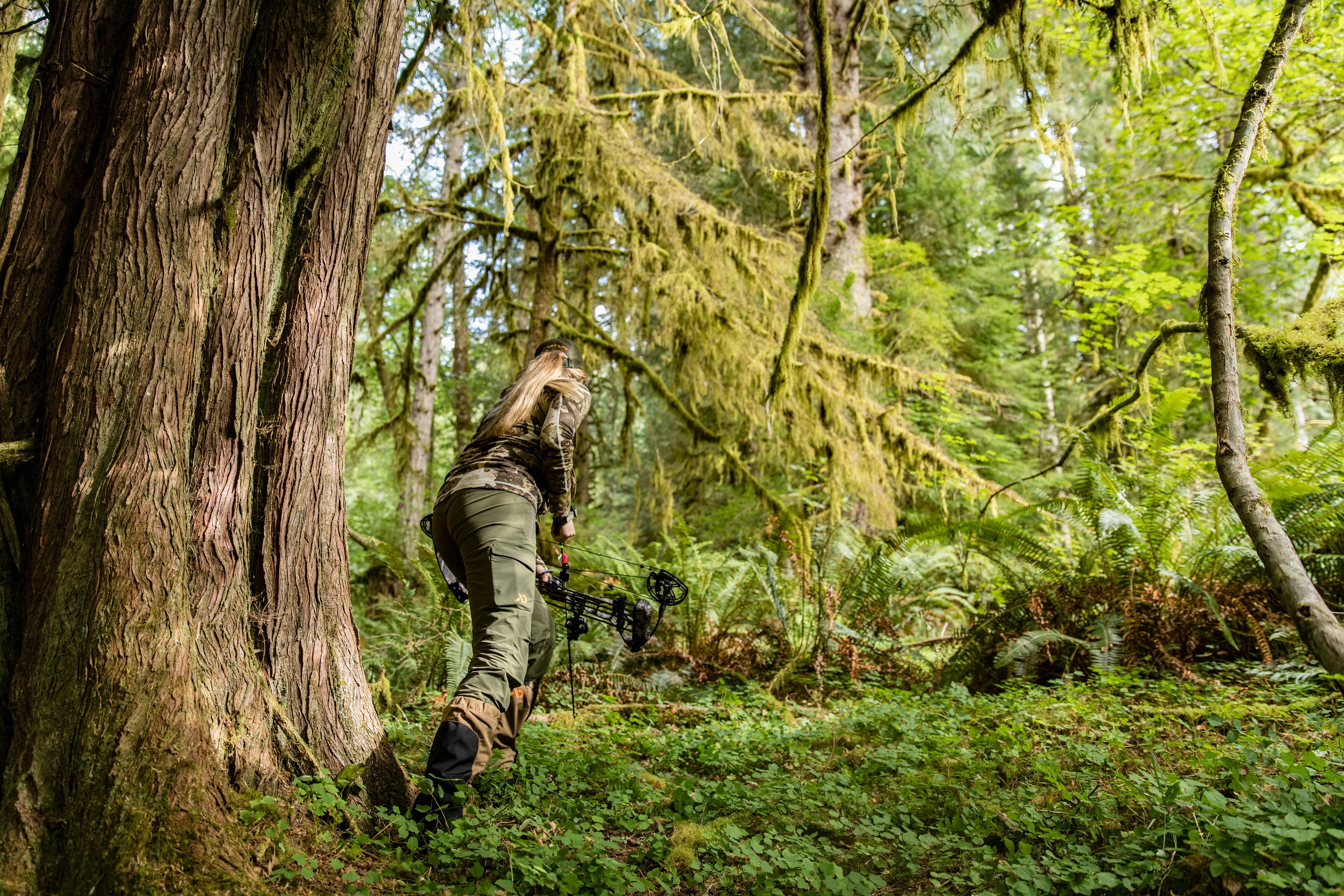 First Lite Women's Alturas Guide Pant - Image 3